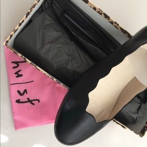 SF/NY Black Leather Scallop Flats